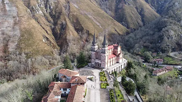 Basílica de Santa María la Real de Covadonga