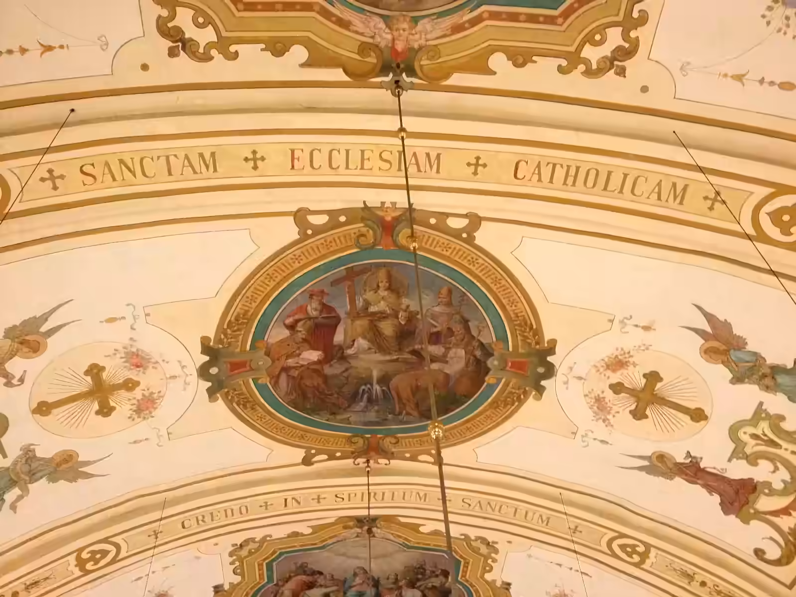 Creo en la comunión de los santos y el perdón
